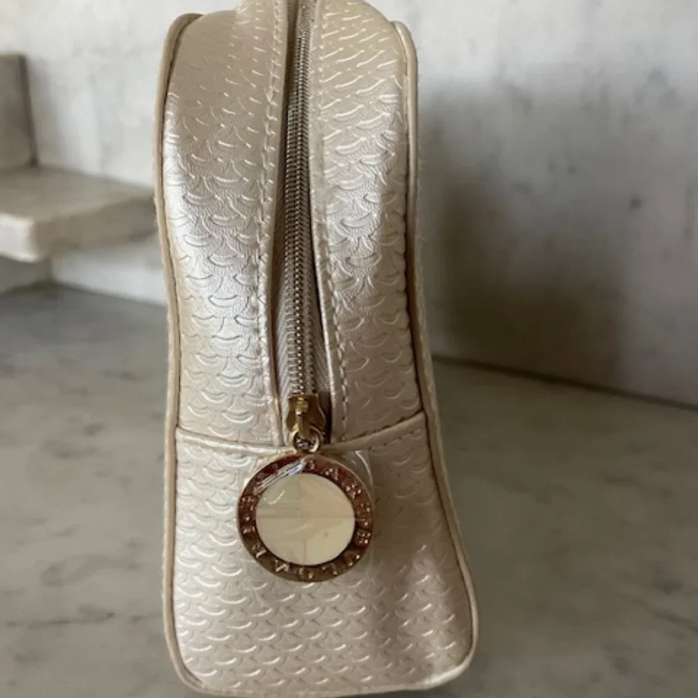 BVLGARI Parfums Pearl Scallop Print Cosmetics Make Up Clutch Bag NWOT